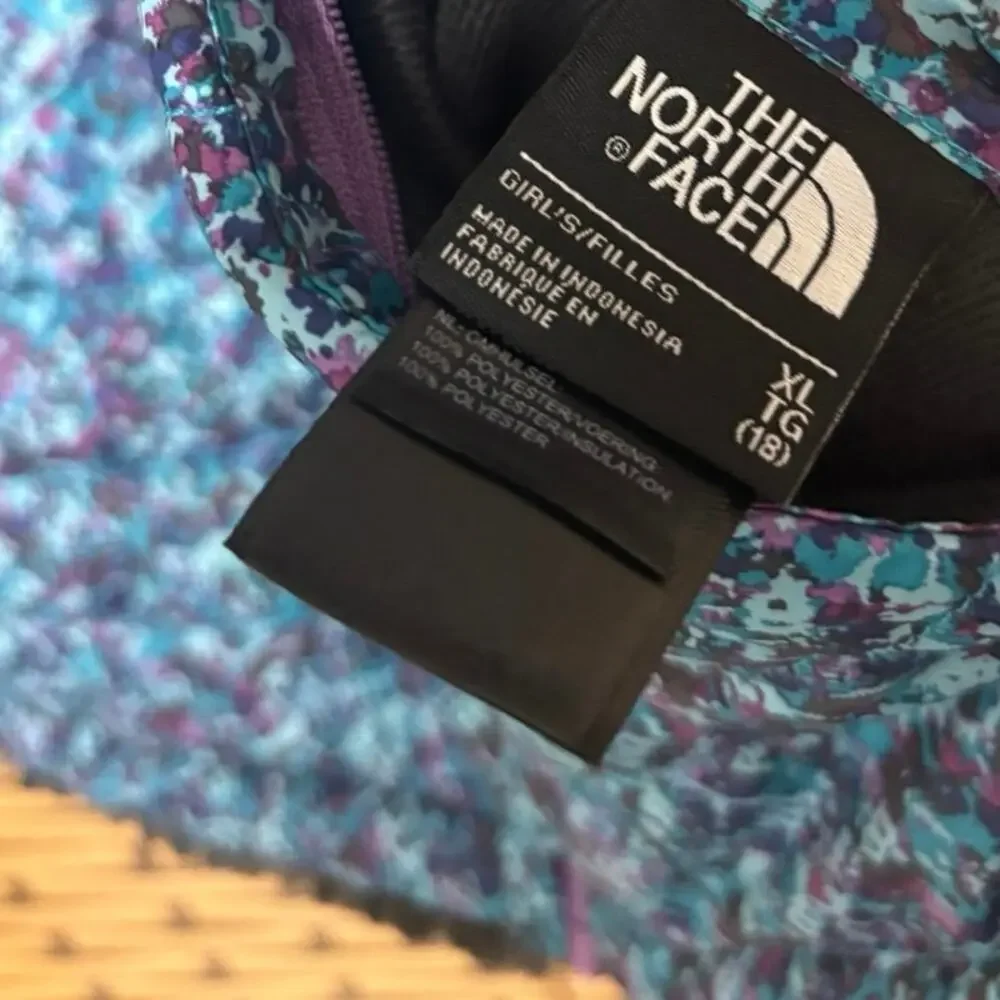 The North Face Blue And Gray Reversible Jacket‎ Girls Size XL